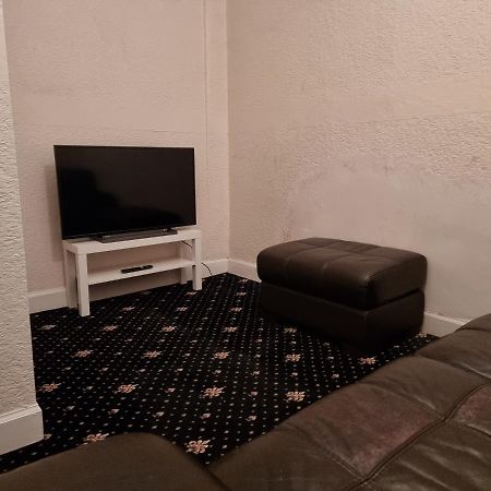 Bright 3 Bedroom Edinburgh City Apt Bagian luar foto